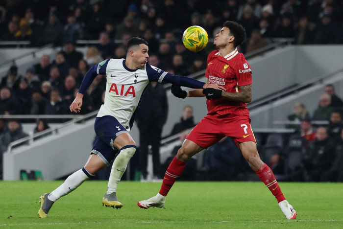 Danso Xtel, who will not watch the final on Tottenham's coach TV, will all be able to participate 