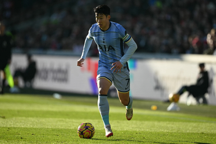 Son Heung-min vs. Kane's race to escape is on fire! We're going to Wembley…Chances of winning SON Cup tournament KANE League domination