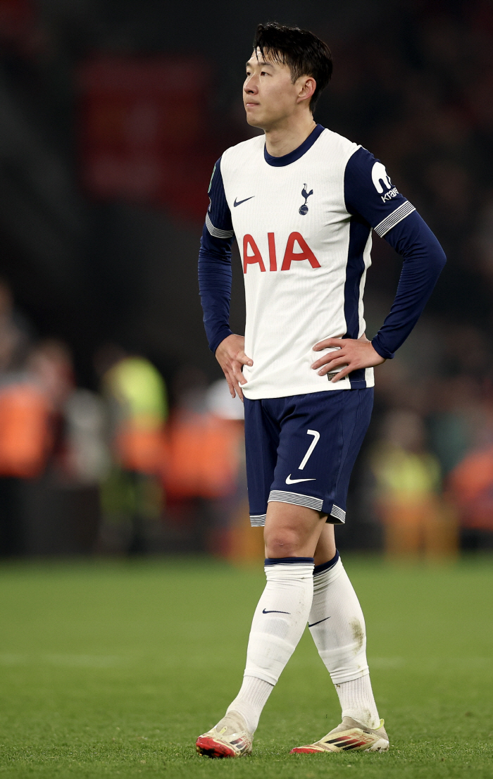  Anfield's tears Son Heung-min, isolated from the side  harsh 6 points for hitting the goal...It's lower than the injured Hishalysong