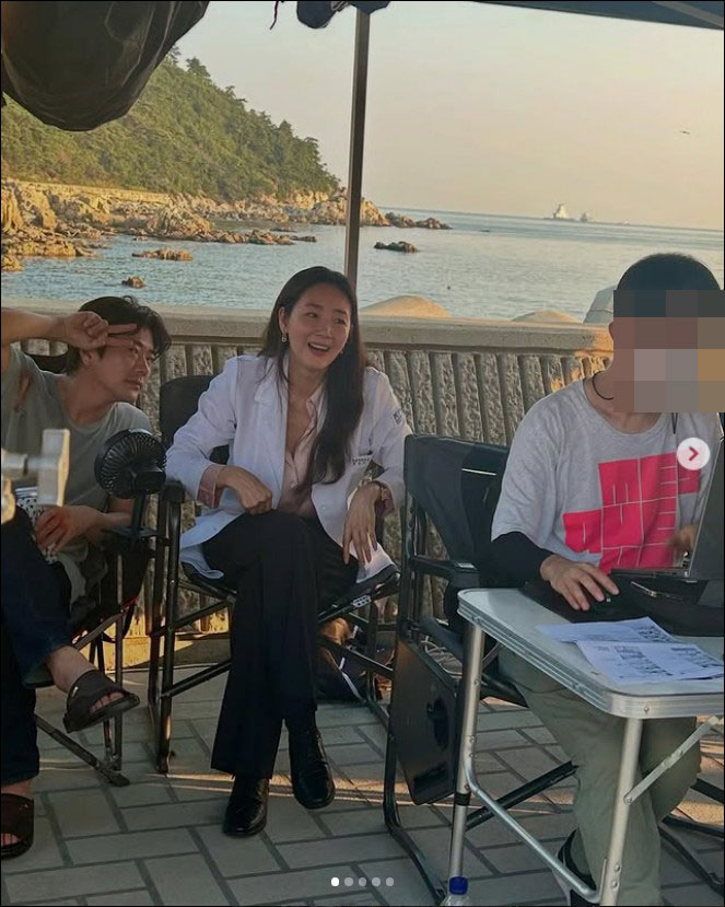 Choi Jiwoo met the stairs of heaven Songju oppa Kwon Sangwoo...a reunion after 22 years