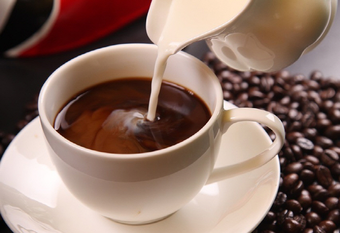 Coffee Reduce Type 2 Diabetes Risk...But you shouldn't put this in