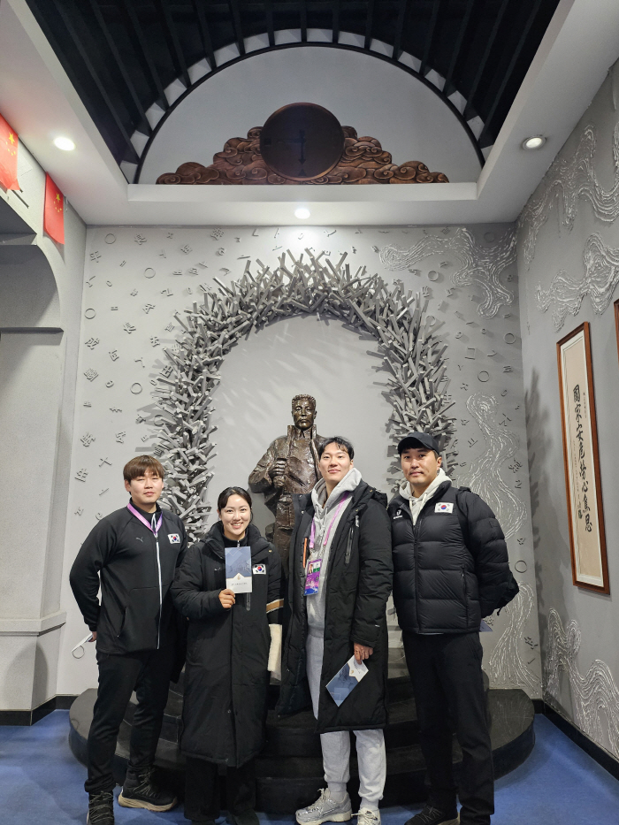  Korea-Japan complete curling mix double, first silver medal secured...Final clash with arch-nemesis Japan