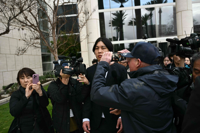 I'm sorry to Ohtani for confirming the compensation of 24.3 billion won for 4 years and 9 months in prison for interpretation of shock and fear