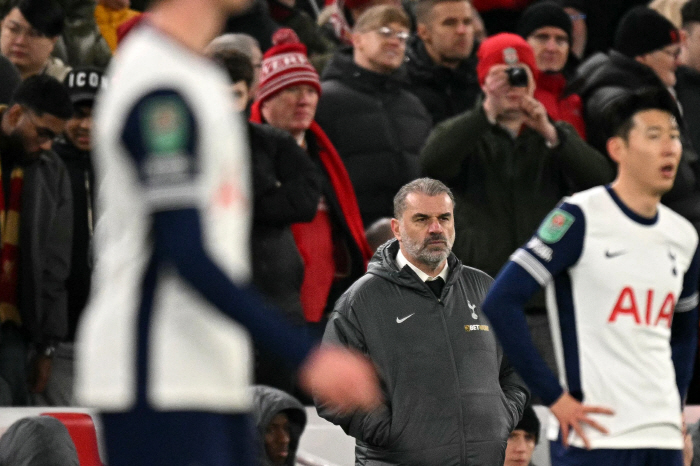 It's terrible. Liverpool's sincere punch smashed Son Heung-min's dream of winning. Tottenham's frustration with going to the Carabao Cup final. 04 crushing defeat in the second round