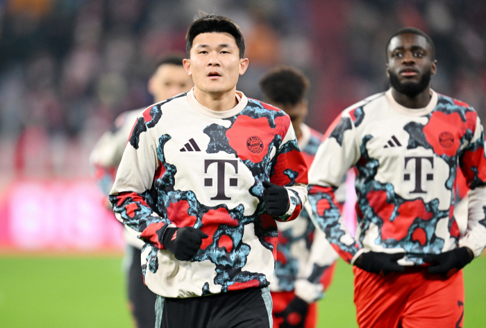 Do you want a crazy performance? Are you sleeping??All iron pillars Kim Min-jae, certified as special with his thorough performance. German media's stable defense praised clever passes