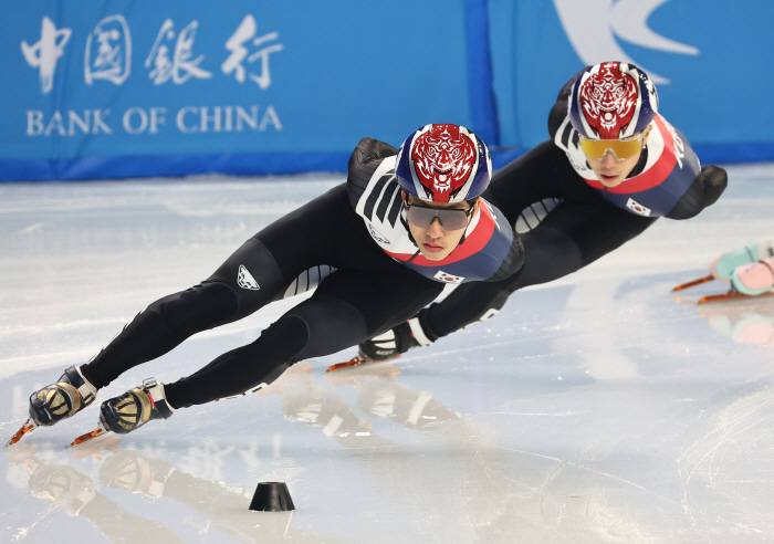  Park Jiwon, the king of short track, won two men's short track 1,500m gold medals!Jang Sungwoo is → Lin Xiaojun is