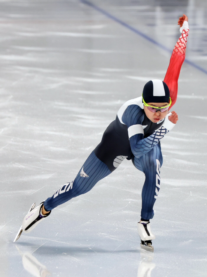 As expected, the god-like queen!女's 500m gold medal! Lee Na Hyun's podium for 2 consecutive days. 