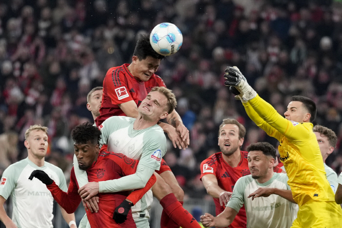 Heung-min! Kane looks to win for the first time, 8 points behind Leverkusen in 2nd place...I'm happy in Munich because of the EPL return