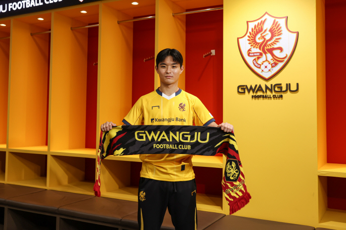  Gwangju recruited Hong Yong-joon, a left-footed ball born in 2003...Additional U22 secured