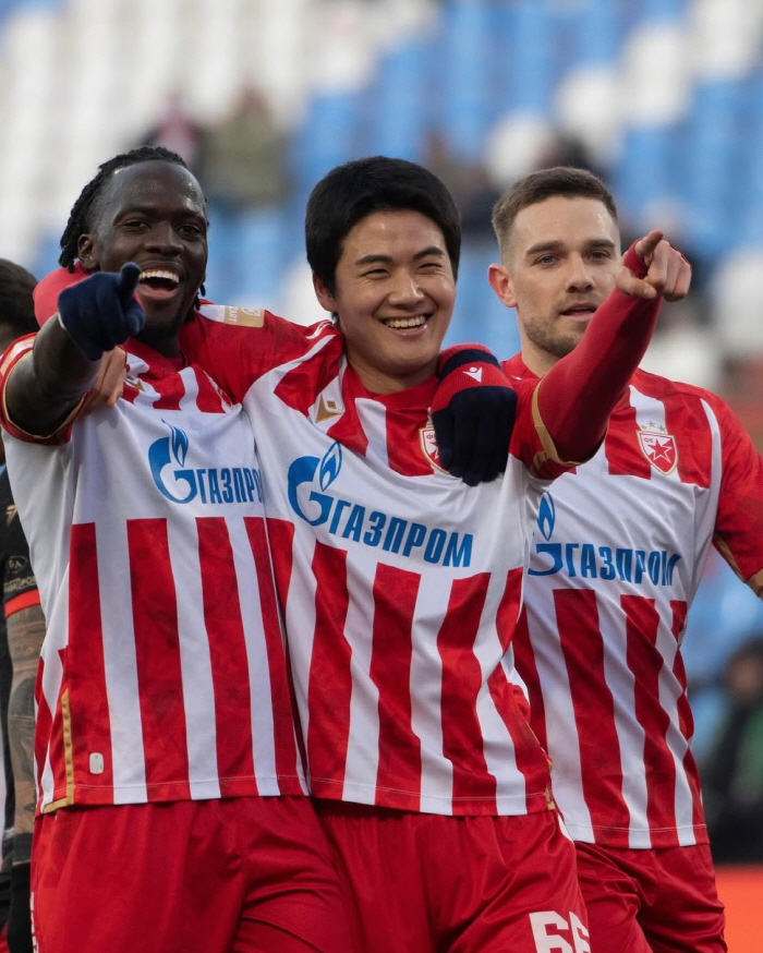 Seol Young-woo's third goal of the season exploded! Run for the undefeated championship...Zvezda 6-0 victory