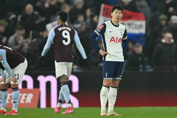 Oh! Son Heung-min, who is at the forefront of the disappointing Big Chance Miss, has the worst performance in full time, Tottenham, and Villa have lost 12 FA Cups