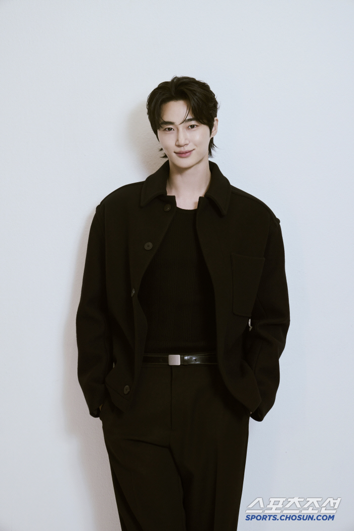 Byeon Wooseok Tops 2024 with Modesty and Solid Fandom