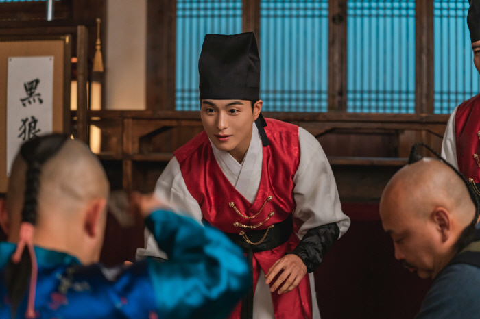  Second historical drama, deeper acting...Check-in Hanyang Jeong Geon-ju, who has been reborn as a complete actor