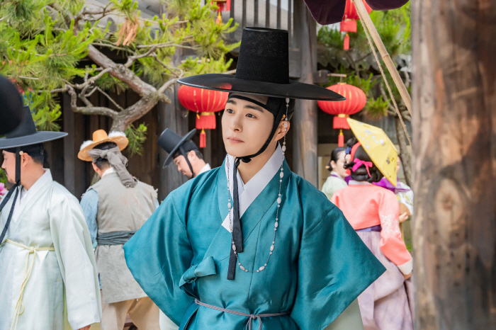  Second historical drama, deeper acting...Check-in Hanyang Jeong Geon-ju, who has been reborn as a complete actor