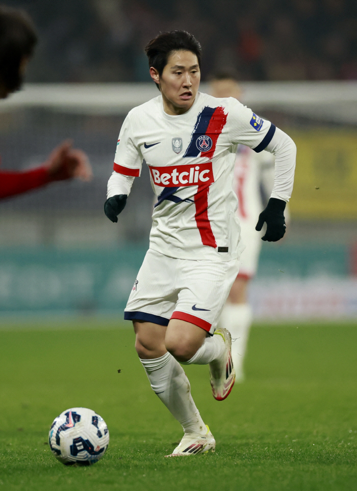 Oh! Lee Kang-in will face off in the round of 16 playoff with Champions Bench Start No. 4 Helpful Property...PSG win 5-2 over Brest in league outposts