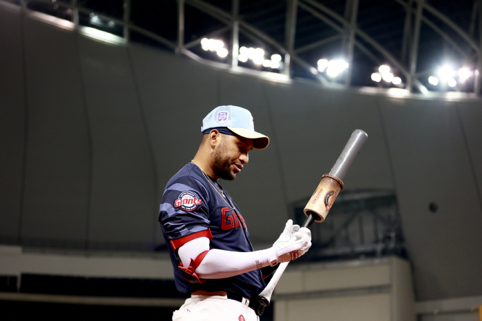 1st place in the team → 20 home runs Jung Jo-joon! Son Ho-young hit Lotte's first home run this year 