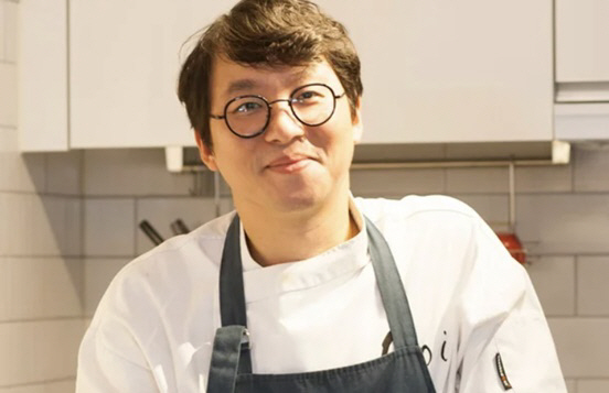 Chef Choi Kang-rok, a restaurant with 20,000 reservations, is not suddenly a matter of rent