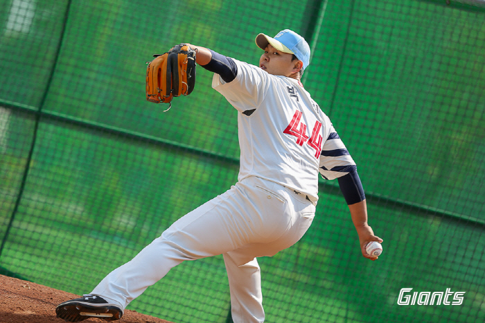 Shin Bon-ki's prophecy hit! Kim Jin-wook's early steel plate in the 2nd inning → Lotte allowed the final bases loaded in the 8th inning, losing for 2 consecutive games to the Taiwanese national team 