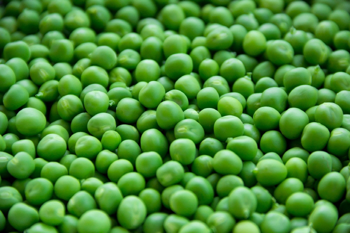 6 Amazing Effects of Peas...Helps reduce menopausal facial flushing