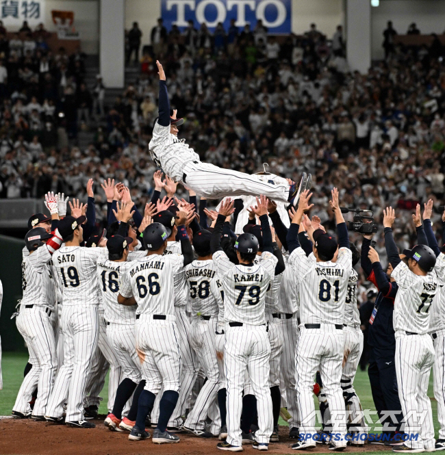 Except for Samurai Japan who will run to WBC next year and all Premier 12 players, 20 of the 28 representative players were selected for the first time (Min Chang-ki's Japanese baseball)