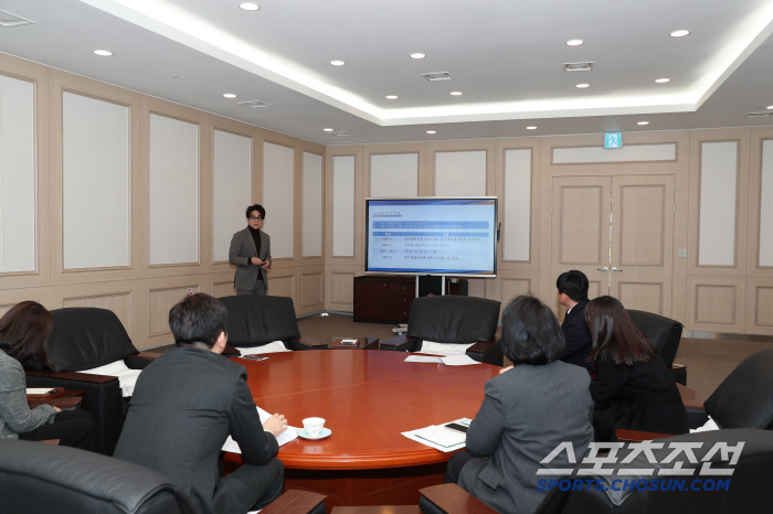 Gold Medalist's Return to Gold, Yoo Seung Min, President-elect of the Korean Sports Council, visited the Jincheon National Training Center for the first time