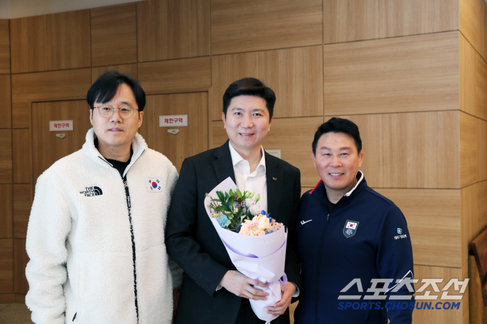 Gold Medalist's Return to Gold, Yoo Seung Min, President-elect of the Korean Sports Council, visited the Jincheon National Training Center for the first time