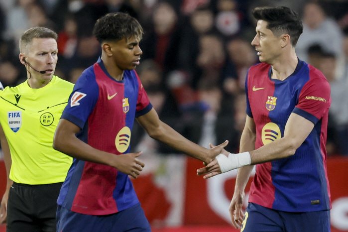 Yamal VS Lingard Barcelona is likely to face Seoul in Korea this summer