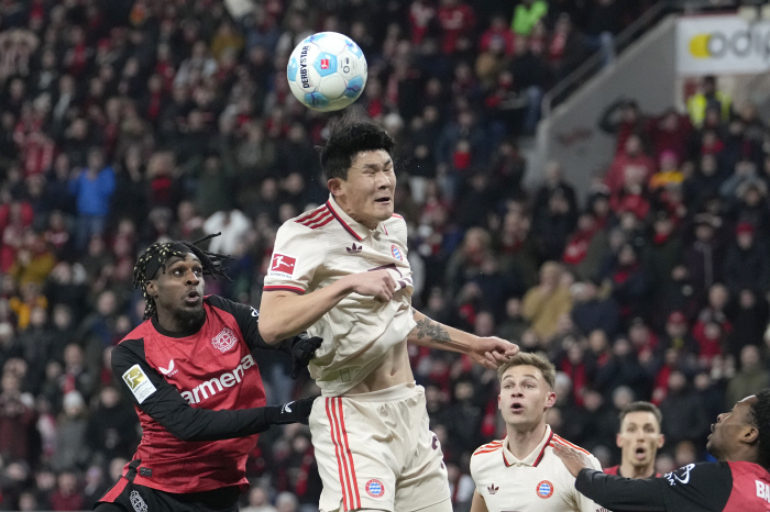 Bayern's leadership is confident after the match against Leverkusen. Don't recruit Jonatantha, you have Kim Min-jae!