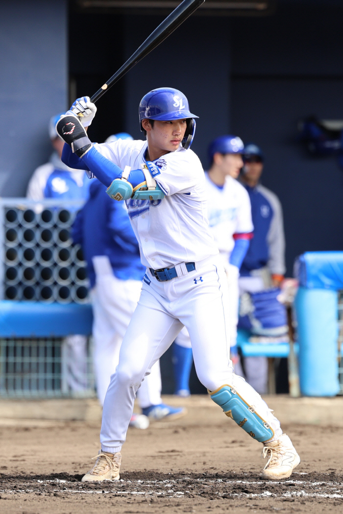 Will it work as an opponent of the most prestigious team in the 150km, three-hit storm? Samsung Rookie 4th General, forward deployment against Yomiuri, left Seung-hyun will be selected. 