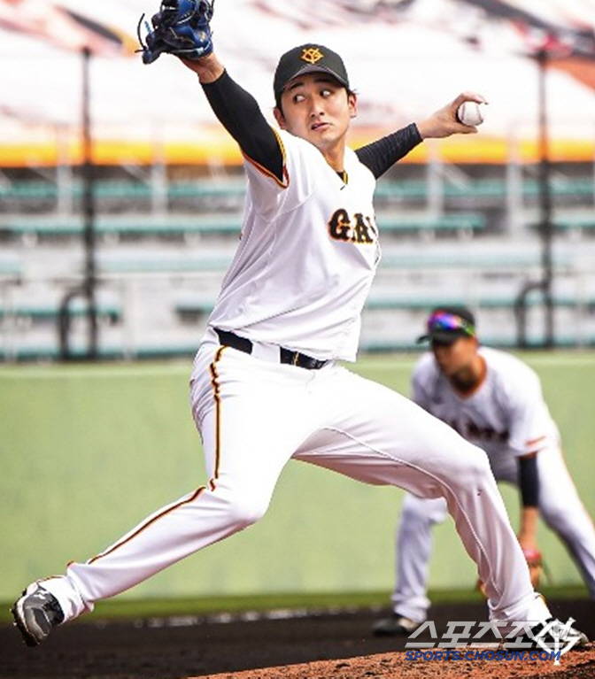 I didn't know it was a KBO League legend Kang Min-ho's 123kmh changeup struck out swinging and gained confidence, and left-hander from Koshien star (Min Chang-ki's Japanese baseball)