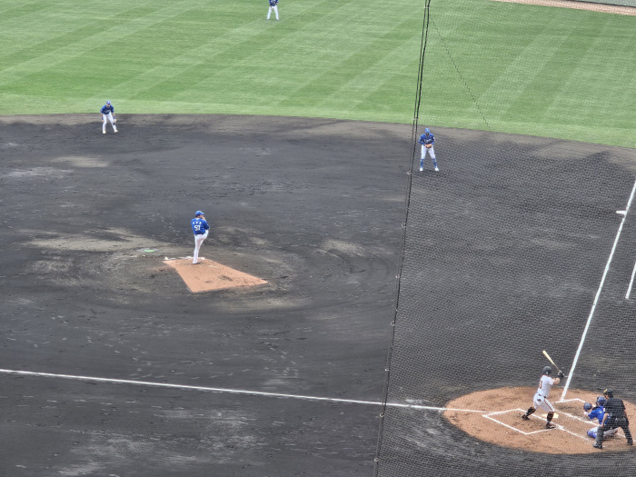 I didn't know it was a KBO League legend Kang Min-ho's 123kmh changeup struck out swinging and gained confidence, and left-hander from Koshien star (Min Chang-ki's Japanese baseball)