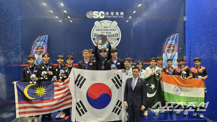 Please take care of LA2028, Squash wins the first team competition at the Youth Championship!Na Joo-young Oh Seo-jin Ryu Jung-wook Lee Jong-hyuk