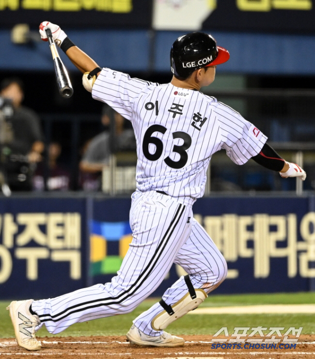 Three hits in just one game changed life. Chunichi Training → Absorbing 6.5 billion FA. One year senior who got the chance to beat a genius hitter. One very important year in life 