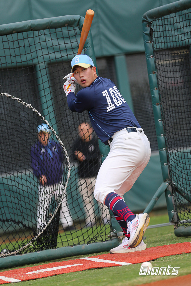 Who's number 109? The Taiwanese national team was also surprised by Kang-dog → Lotte track and field team No. 1 and 2! Yook Sung player Shinhwa who's working hard. 