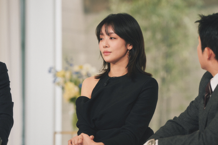 Cha Joo-young, controversy over exposure to gold 19th grade, did not accept gold spoon, but actually acknowledged it..All of the relatives, including the financial community (Uquiz) 