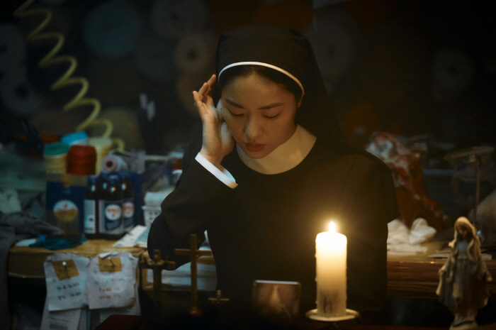 Jeon Yeo Been’s Best Lines from 'Dark Nuns' Revealed