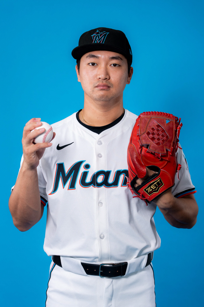 American Dream X, this is Ko Woo-seok's bad luck that never stops. This time, his dream of playing in MLB is on the verge of collapse due to a broken finger