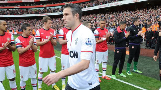 Super jackpot Hwang In-beom accompanied Dutch legend Van Persie with a priest...HERE WE GO today appointed Feyenoord director