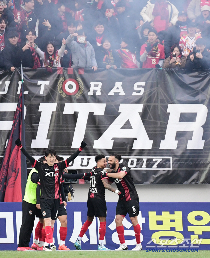  Lin guard ripped it Seoul defeats Anyang 2-1 in Derby, its first home...a clear head start