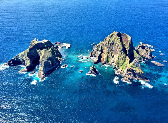 Sankei Shimbun Korea occupies Dokdo illegally...Professor Seo Kyung-duk's closure