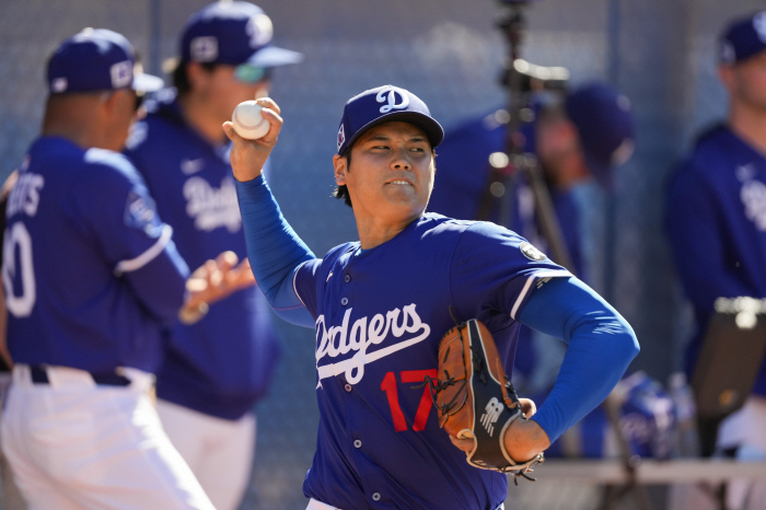 Bullpenser 95 miles → Bullets double to right-center in 24 hours, and Otani Tuta's rehab is in progress, making his first appearance in a weekend exhibition game