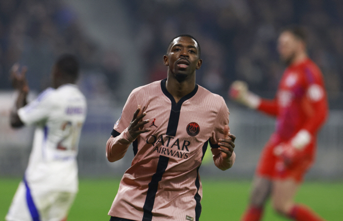 Lee Kangin is crazy! League Five Help Explodes, Hakimi Multi-Goal...PSG Lyon won 3-2 with sweat