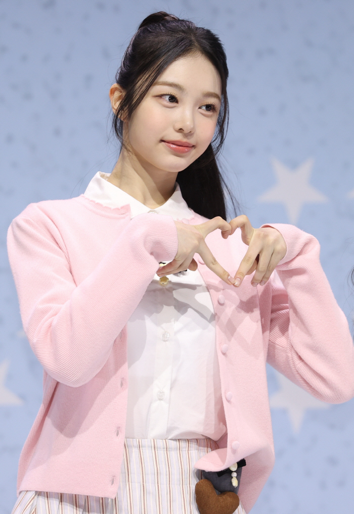  The role model is Girls' Generation...Hearts to Hearts, SM's multi-in-one girl group SM's The Future Jung Jo-joon (comprehensive) for the first time in 18 years