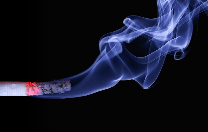 Accumulated bad habits, such as smoking, increase the risk of cancer by up to 72%