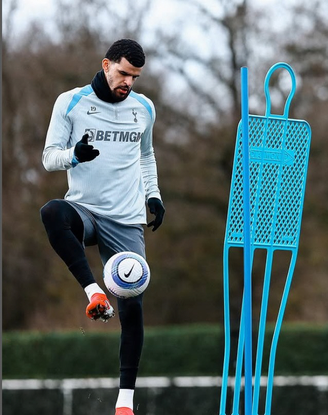 Heungmin waited a long time, right? Romero, vice captain, finally returns to training...Postecoglou is serious about winning Europa on the 7th and 10th