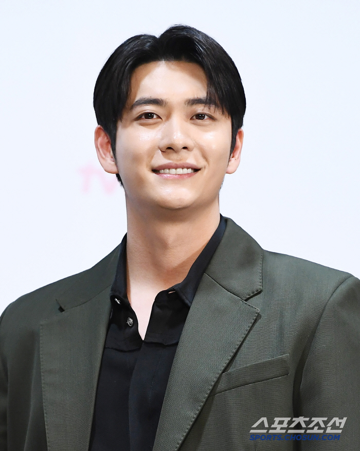 Kang Tae-oh's MBTI has changed. After he was discharged from the military, his personality and appearance were 'SEXY' itself