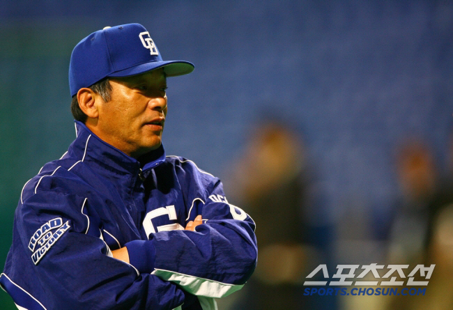 A retirement ceremony for a Taiwanese pitcher who left 14 years ago...Why did Chen Wein return to Chunichi with 96 wins in total in the U.S. and Japan? 