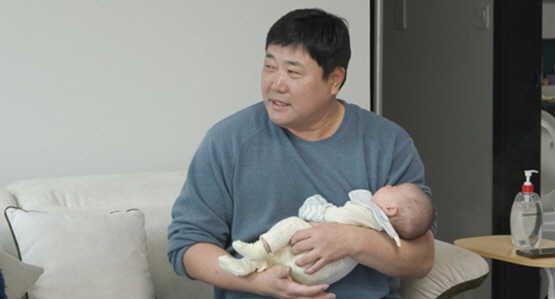 55-year-old father Yang Jun-hyuk had a problem with his daughter's open baby on the 78th day of age (My Little Old Boy)