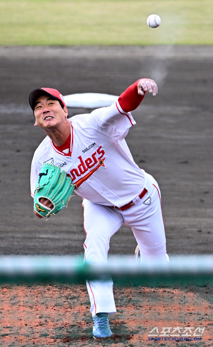 Ryu Hyun-jin and Kim Kwang-hyun also responded to Lee Jung-hoo's remarks at the National University so that Hyun-jin could call