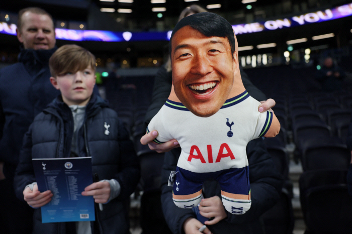  Son Heung-min, who is expected to make a big break with Munich and Sonke, is properly angry! Considerable disappointment at the failure to discuss the renewal of Tottenham's contract → It is difficult to understand